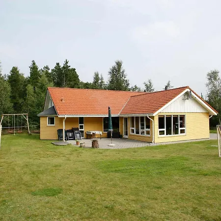 10 Person In H Jslev Holiday home Bostrup