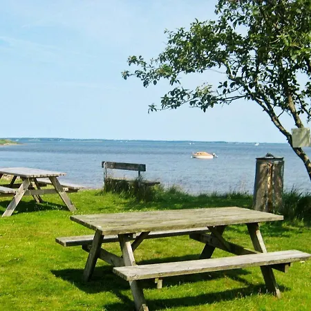 10 Person In H Jslev Holiday home *