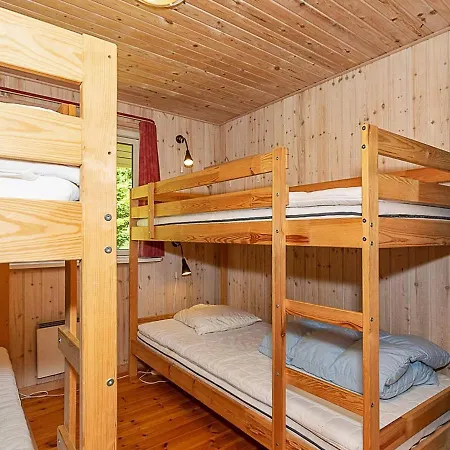 10 Person In H Jslev * Bostrup